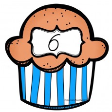 Muffin İllüstrasyonu - 6 Sayısı ve Mavi Beyaz Çizgiler