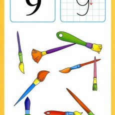 Renkli Fırçalar ve Sayı Dokümanı: 9 (Dokuz)