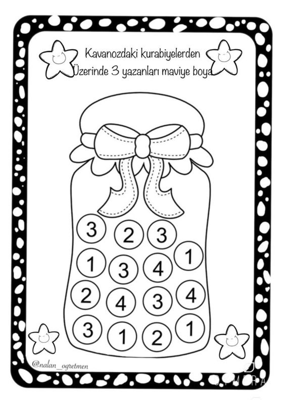 Kavanozdaki Kurabiyeler Etkinliği - 3 Sayısını Maviye Boyama