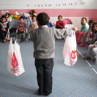 artık materyaller,yılbaşı,boyama çalişması,kağit işleri (242)