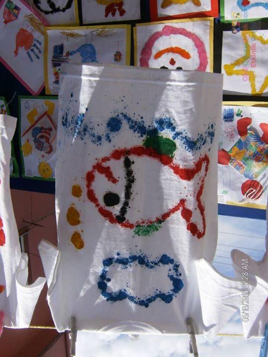 Kağıt katlama buruşturma, yuvarlama, sulu boya  (301)