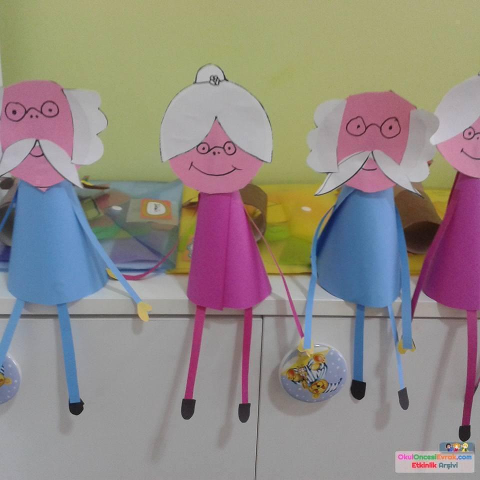 yaşlı sanat etktinliği
